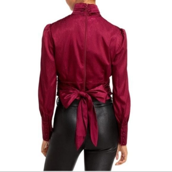 WAYF Holly Mock Neck Satin Jacquard Top NWT - Picture 2 of 2